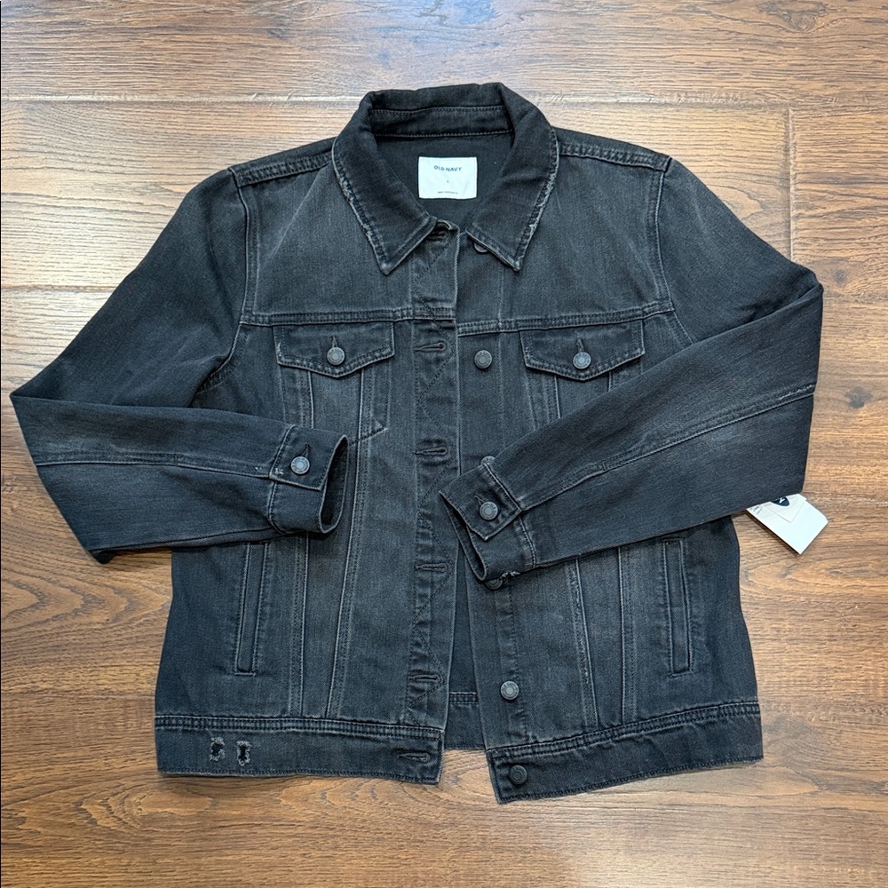 CLASSIC JEAN JACKET *NWT*